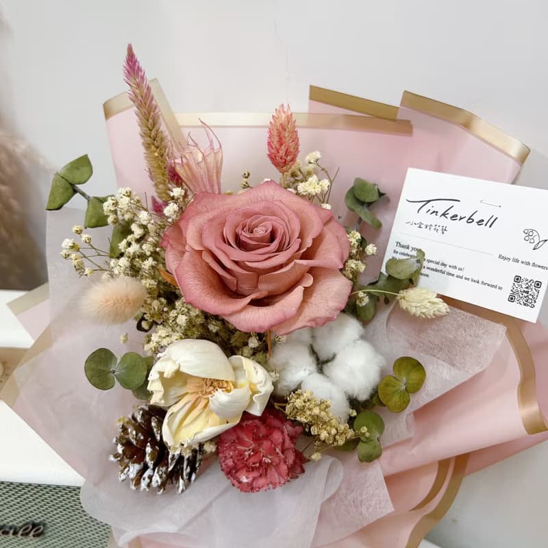 微醺蘋果粉花束 永生花 玫瑰 乾燥花 花束 情人節 送禮附提袋