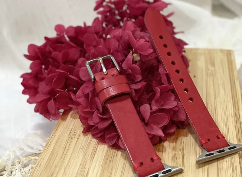 Timeless 手工 意大利單層牛皮 雕花 暗紅 Apple Watch 錶帶