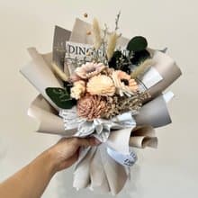 奶茶色乾燥花束 畢業花束