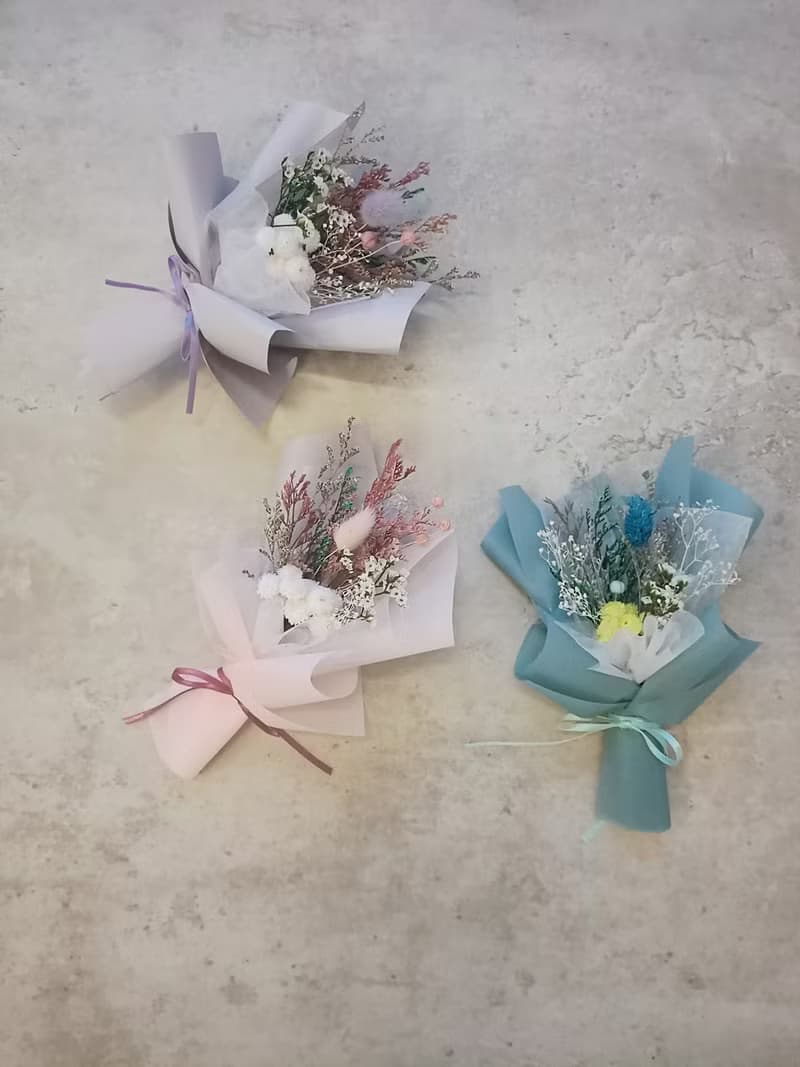 乾燥花束-附袋 畢業花束/謝師花束/生日禮物/小禮物/祝賀/交換禮