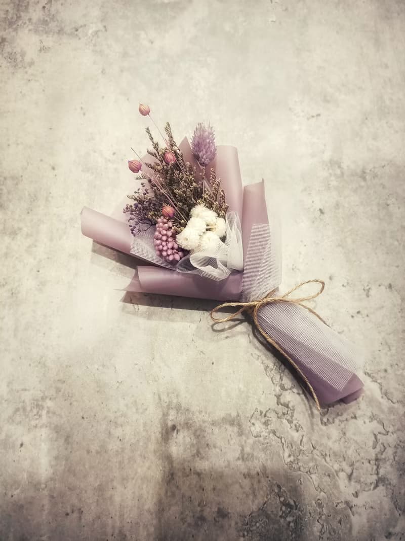 乾燥花束-附袋 畢業花束/謝師花束/生日禮物/小禮物/祝賀/交換禮