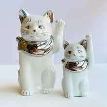 【開運招福】瀨戶燒-幸運招福銀領巾純白招財貓-13cm/19cm