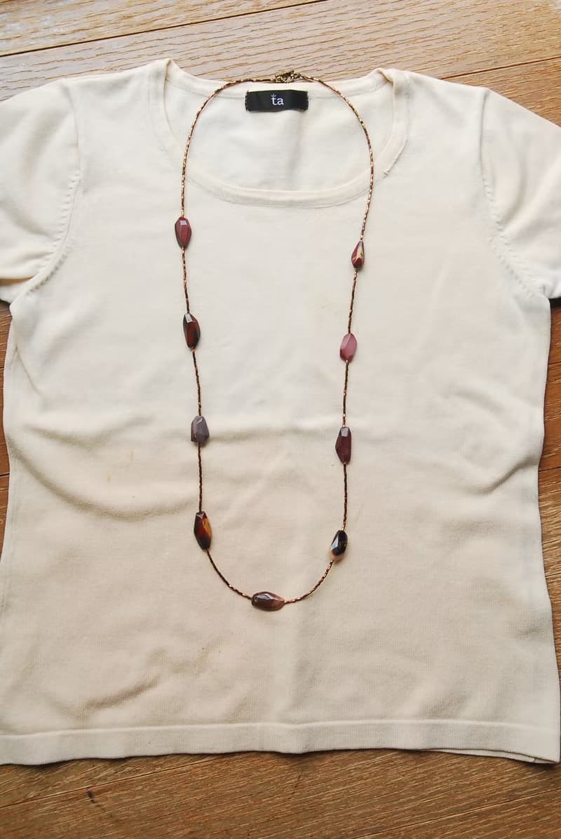 再販　ムーアカイトタンブルとビーズのチョコレートのようなネックレス