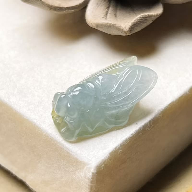 冰種飄黃翡翡翠蟬 | 天然緬甸玉A貨翡翠 | 送禮