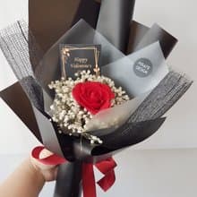 海藏設計│真愛唯一。高雅黑經典紅玫瑰永生花束 /情人節花束