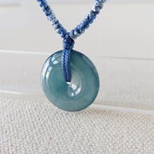 本命年【歲歲平安】冰藍水雪花棉平安扣翡翠絲光編織項鍊SA57招財