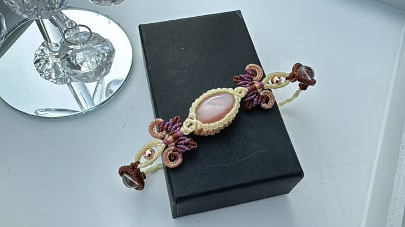 230331 Macrame 南美蠟線 奶油月亮石 手鍊