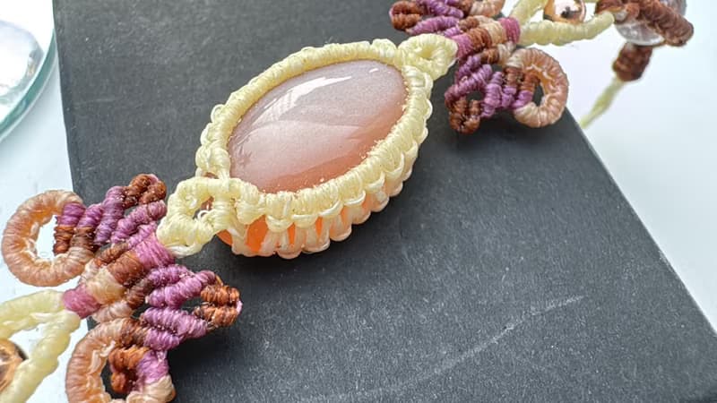 230331 Macrame 南美蠟線 奶油月亮石 手鍊