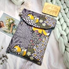 袋物系列-韓國絕版棉布深灰底森林狐狸7.8吋電子書保護套-收納袋