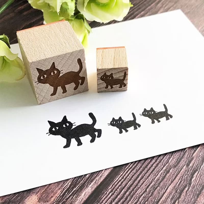 猫の親子がチョコチョコ大行進　はんこ2個セット
