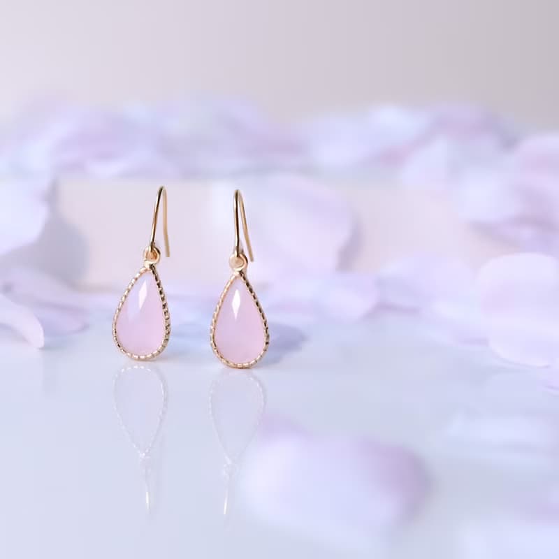 桜sakura Cut Frame Glass ピアス・イヤリング 金属アレルギー対応