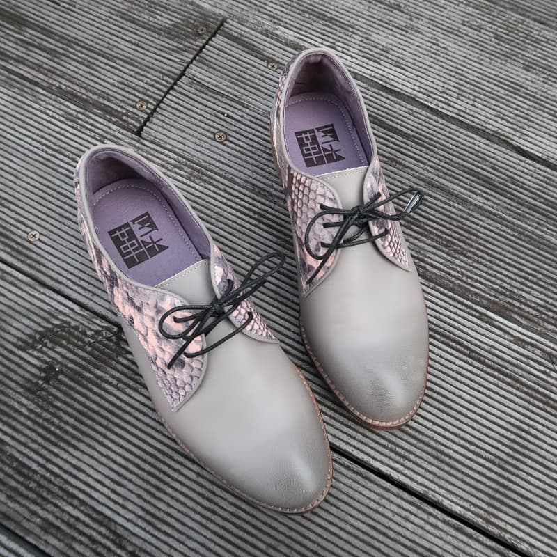 【經典零時差】真皮牛皮、蕾絲馬毛三眼綁帶木跟德比鞋DERBY