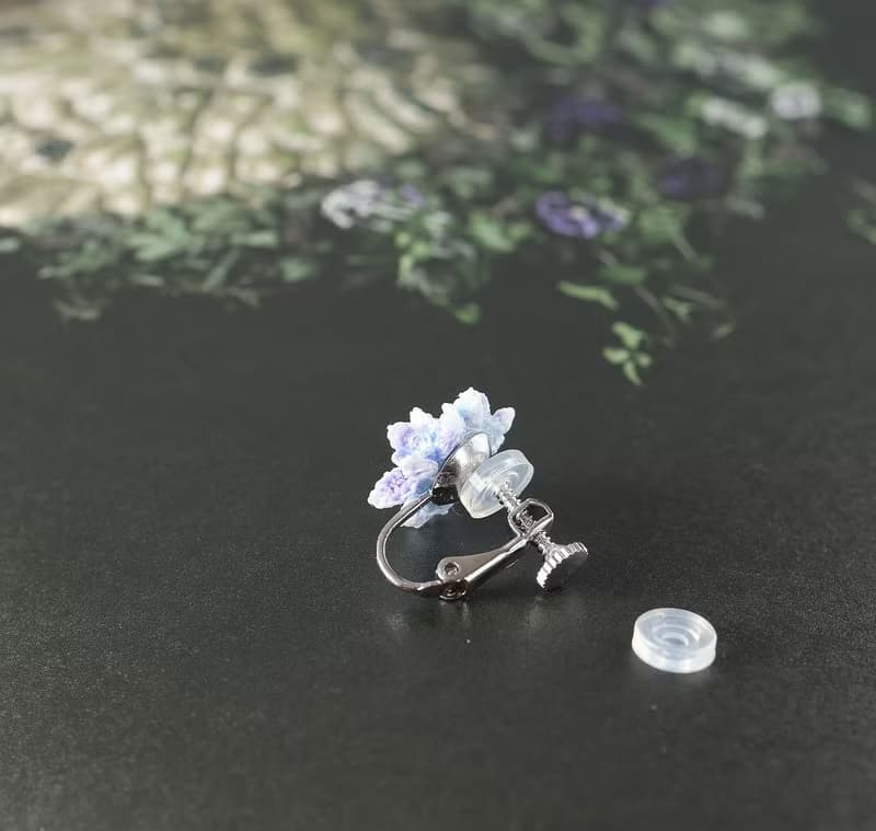 萬華鏡 繡球花 耳針/耳夾 紫藍 人手染色編織花 細工微鉤 附軟墊