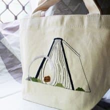 手工刺繡環保小提袋 - 尋找書中的寶藏