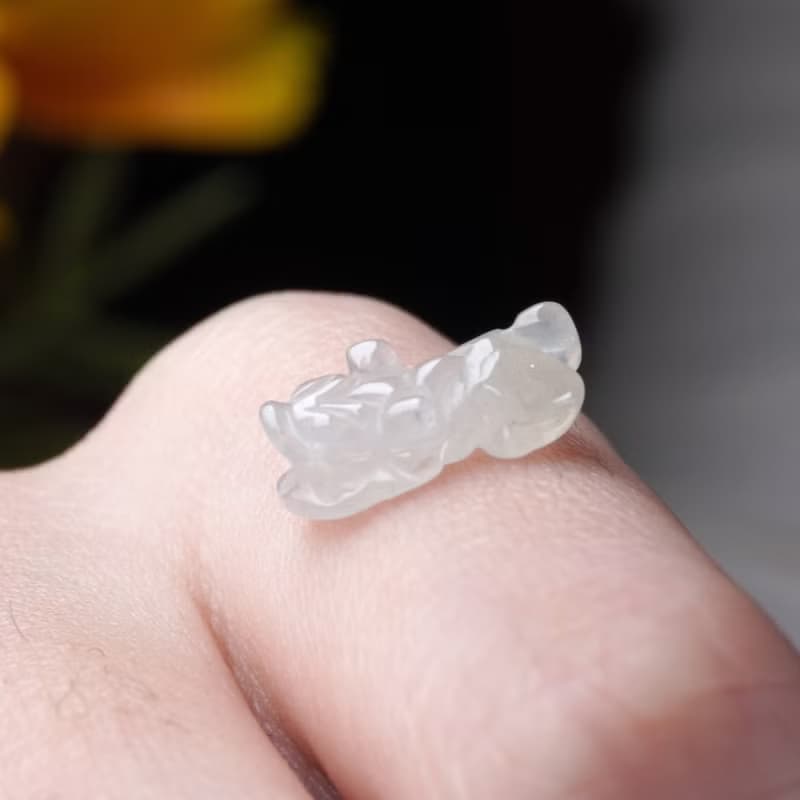 【招財神獸】冰種飄黃翡翠小貔貅擺飾 | 天然緬甸玉翡翠A貨 |送禮