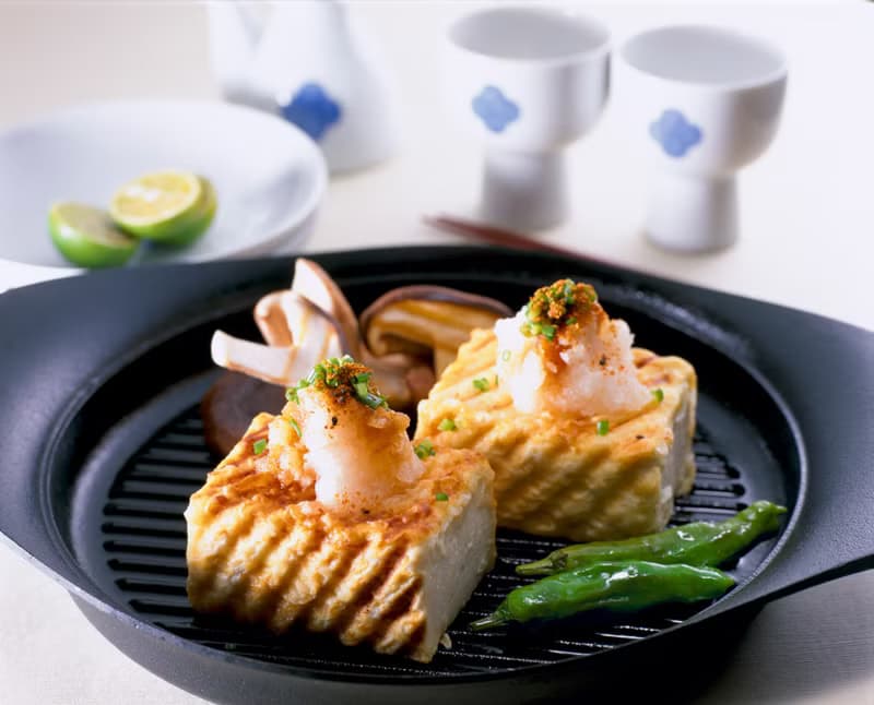 【柳宗理】 南部鐵器橫紋煎盤22cm-附黑鐵蓋.把手