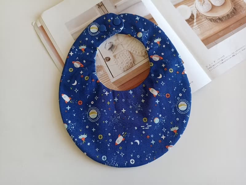 【5日內出貨】小白鵝 小宇宙 嬰兒圍兜 寶寶口水巾 彌月禮物