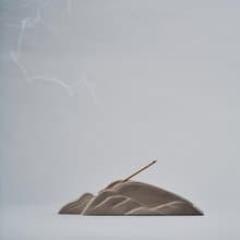 雲起 | Clouds Floating - 香台/線香座(淺褐)