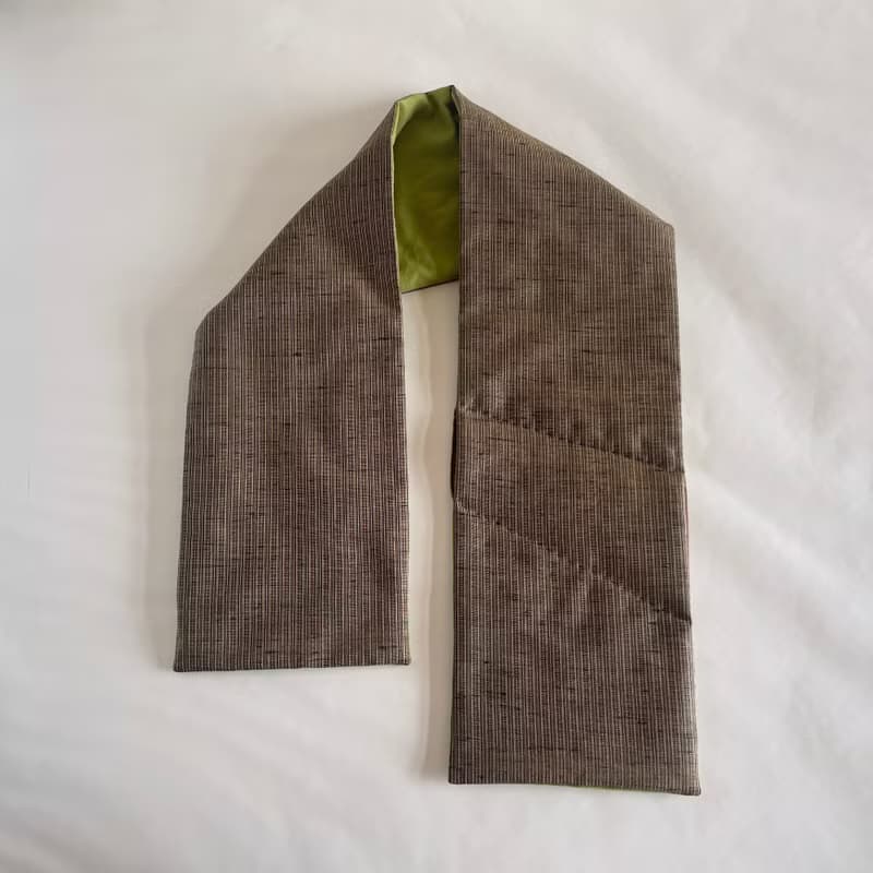 【1点もの】着物 襟巻き ネックウォーマー -シルクウール着物地  茶色細か縞 & 新毛斯 新松葉色