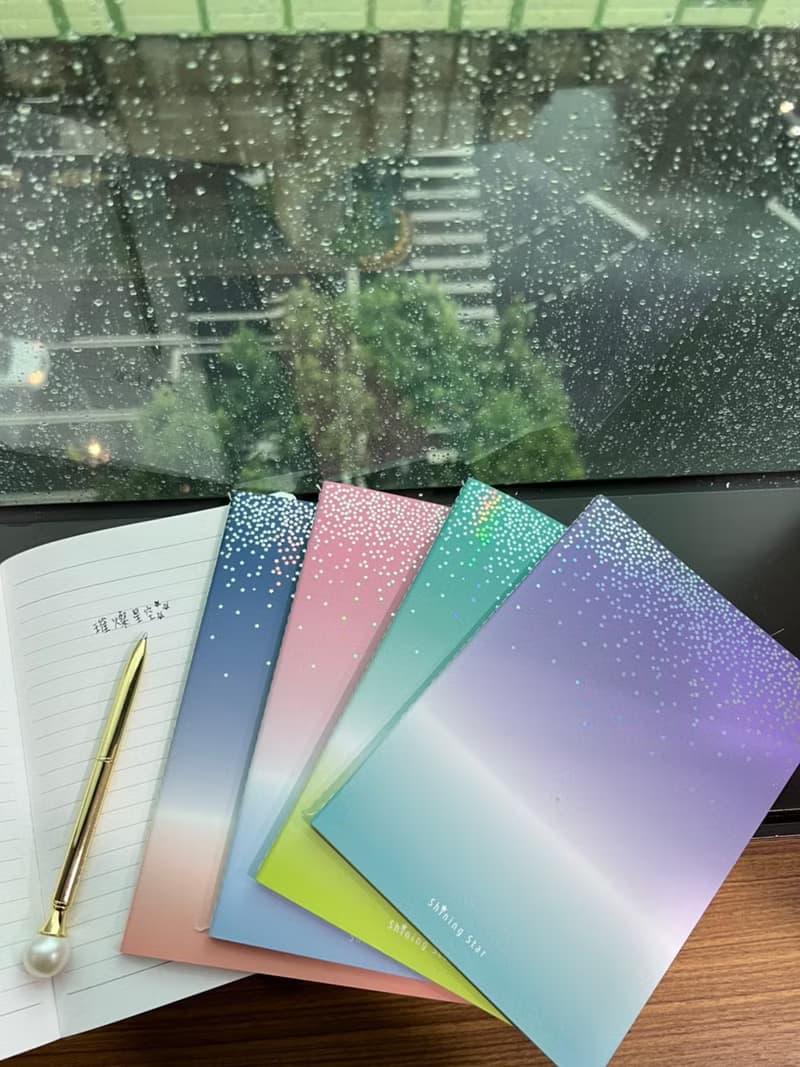 璀璨星空車線筆記本 4本入