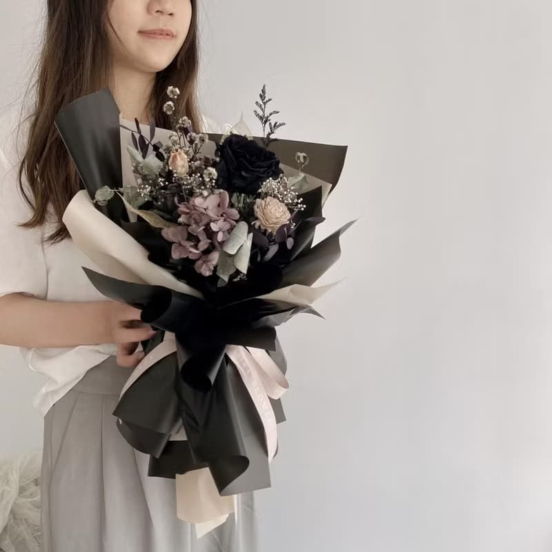 Flora Flower乾燥花束-奶茶霧黑