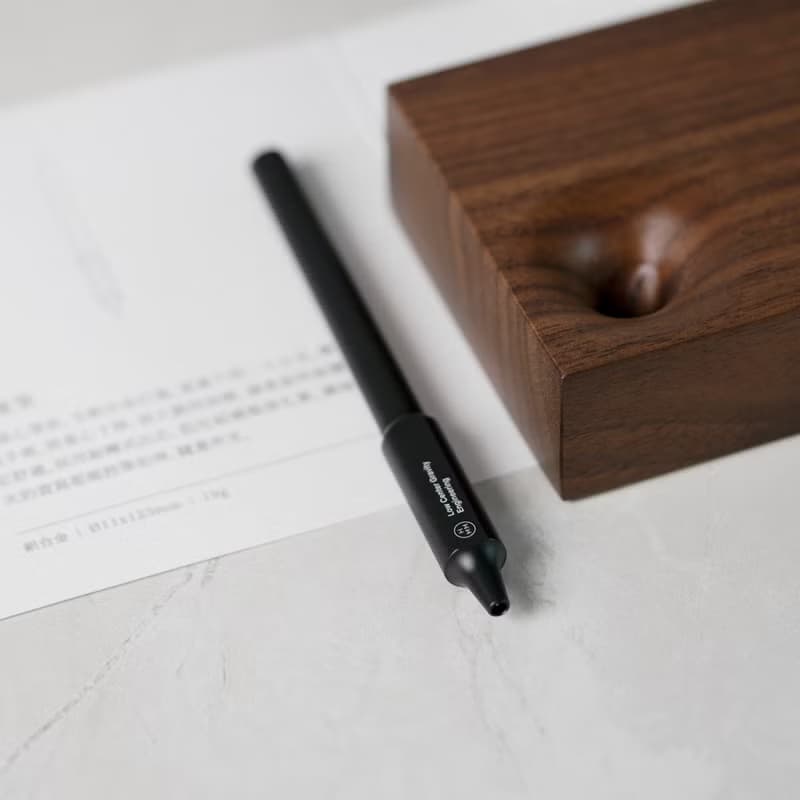 【聖誕禮盒】HMM交換禮物質感書寫禮盒 - 胡桃木質底座/鉛錘筆