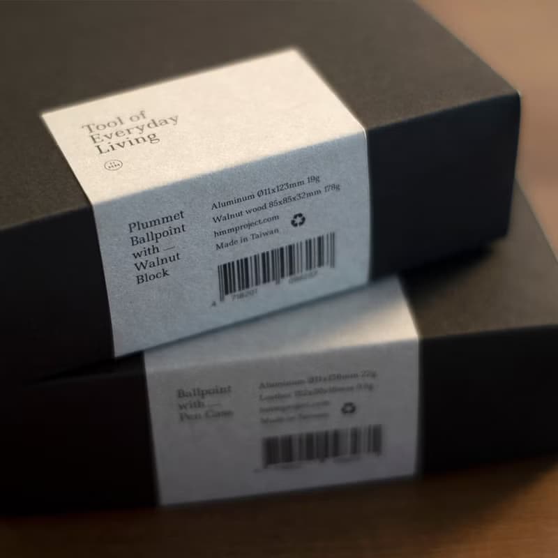 【聖誕禮盒】HMM交換禮物質感書寫禮盒 - 胡桃木質底座/鉛錘筆