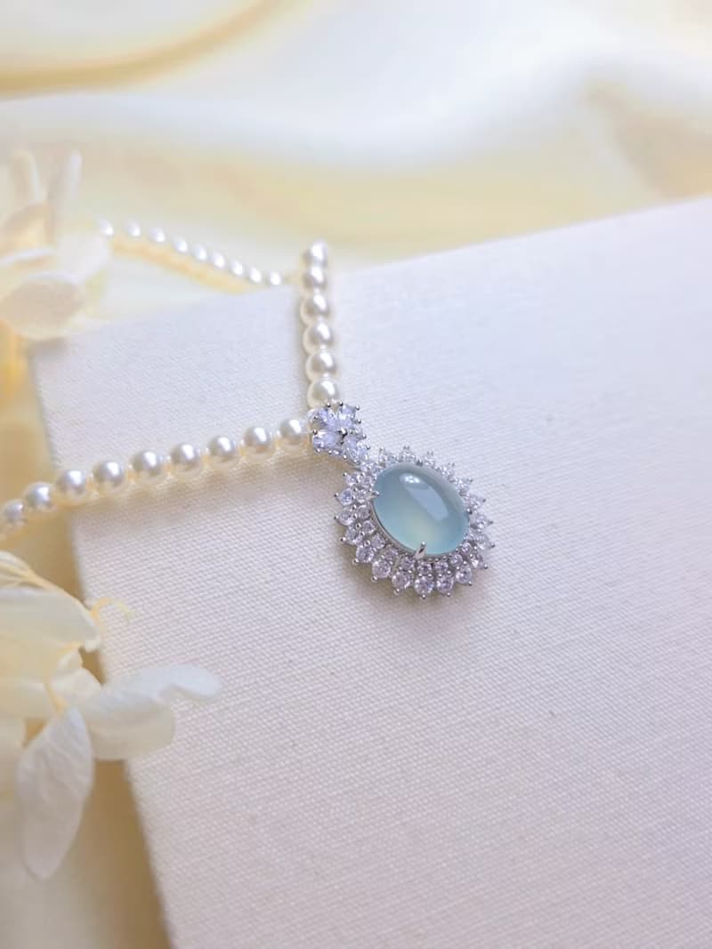 財水•高貴|夢幻高冰藍大蛋面|A貨翡翠純銀豪鑲吊墜項鍊