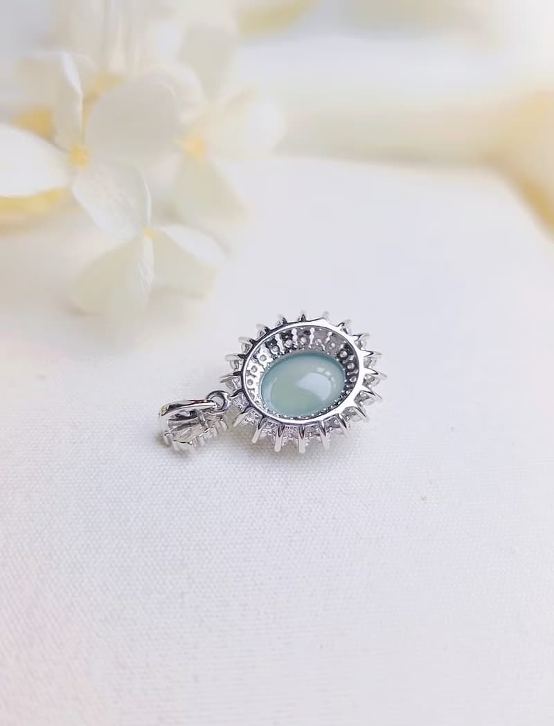 財水•高貴|夢幻高冰藍大蛋面|A貨翡翠純銀豪鑲吊墜項鍊