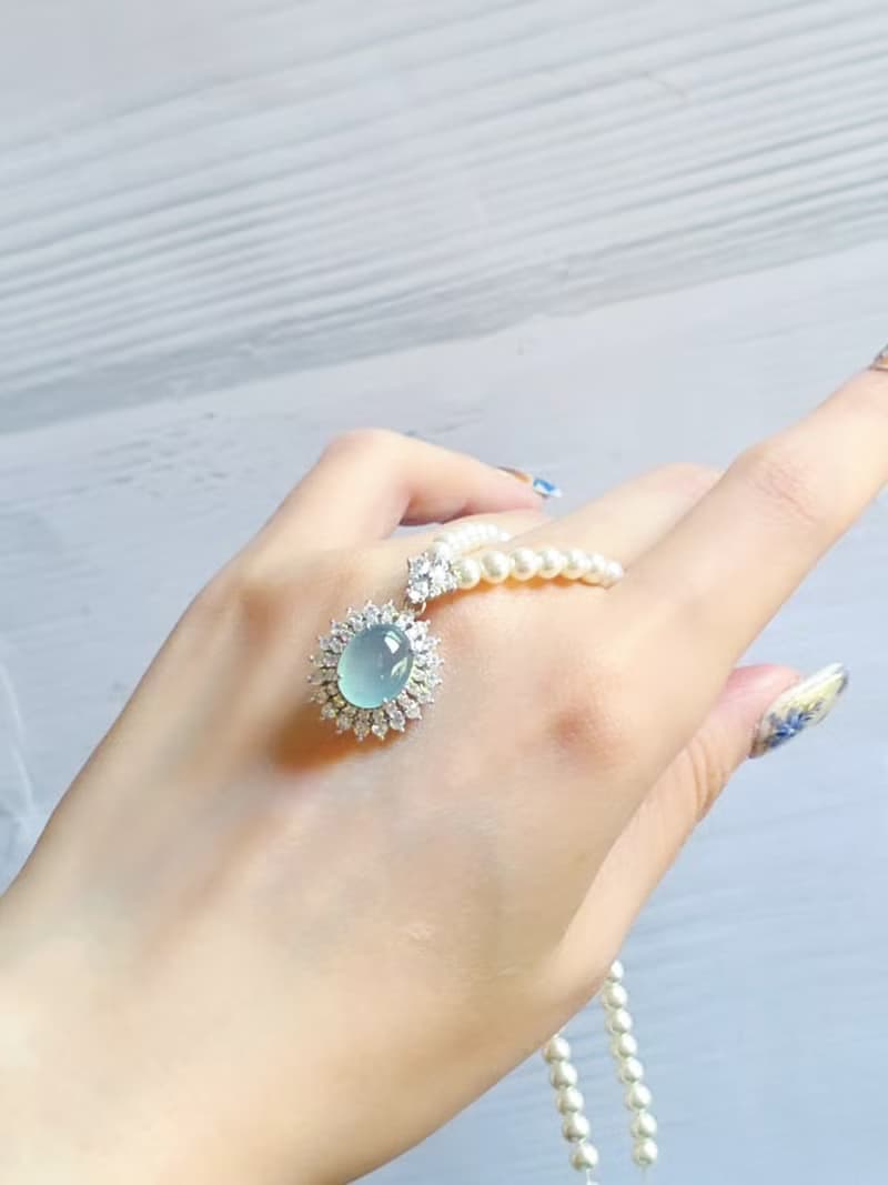 財水•高貴|夢幻高冰藍大蛋面|A貨翡翠純銀豪鑲吊墜項鍊