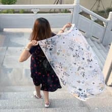 經典花采系列 - 摩登木蘭灰 手工絲巾/圍巾