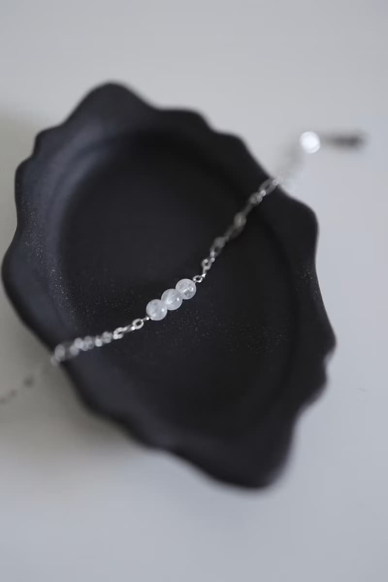 長夜月光石抗敏鋼手鍊