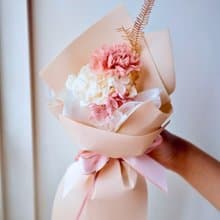 永生花康乃馨花束  生日 l 週年 l 母親節 l 慶祝 l 粉膚色系