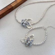 YuanPearl天然巴洛克銀藍花瓣疊戴珍珠近圓珍珠設計款手鍊