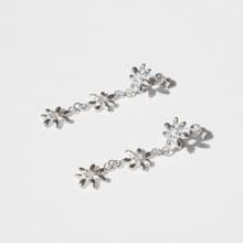 Fields of Daffodils Earring 水仙群生耳飾