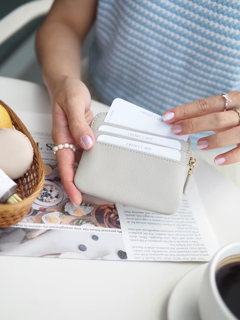 Gigi 真牛皮 拉鍊迷你錢包 : 磚色