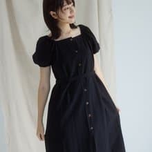 鬆緊帶小袖子排扣洋裝_黑(附綁帶)