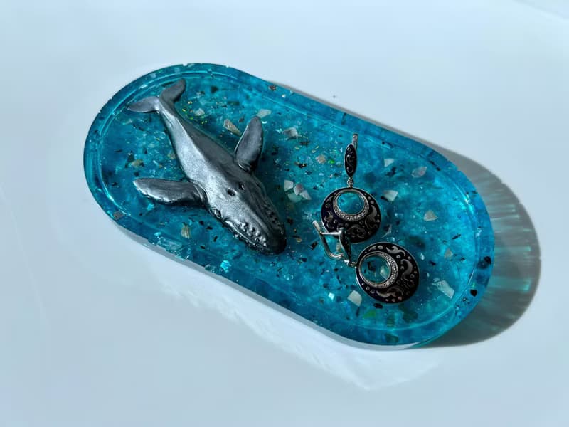 廚房用品 碗 azur vanity tray with whale. Resin tray, perfume tray 香水收納 結婚禮物 乾花