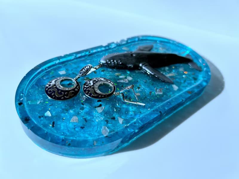 廚房用品 碗 azur vanity tray with whale. Resin tray, perfume tray 香水收納 結婚禮物 乾花