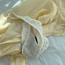 petal shoulder bag (ivory)