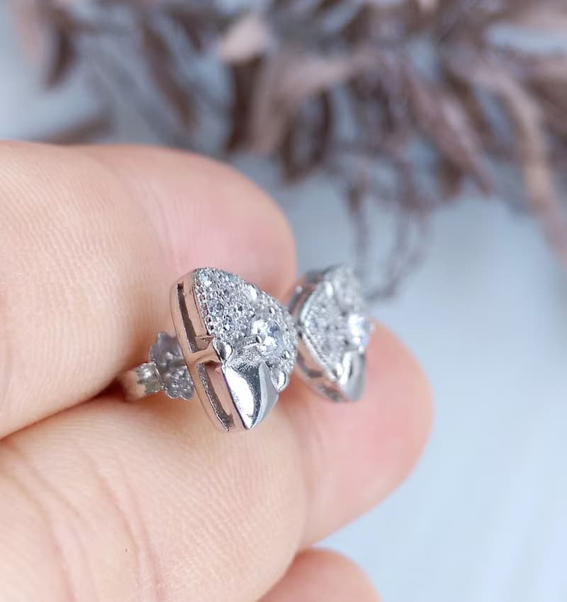 Vintage Jewelry 西洋古董飾品 銀色調 秀氣 小巧貼耳 針式耳環