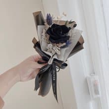 單朵黑玫瑰永生花束