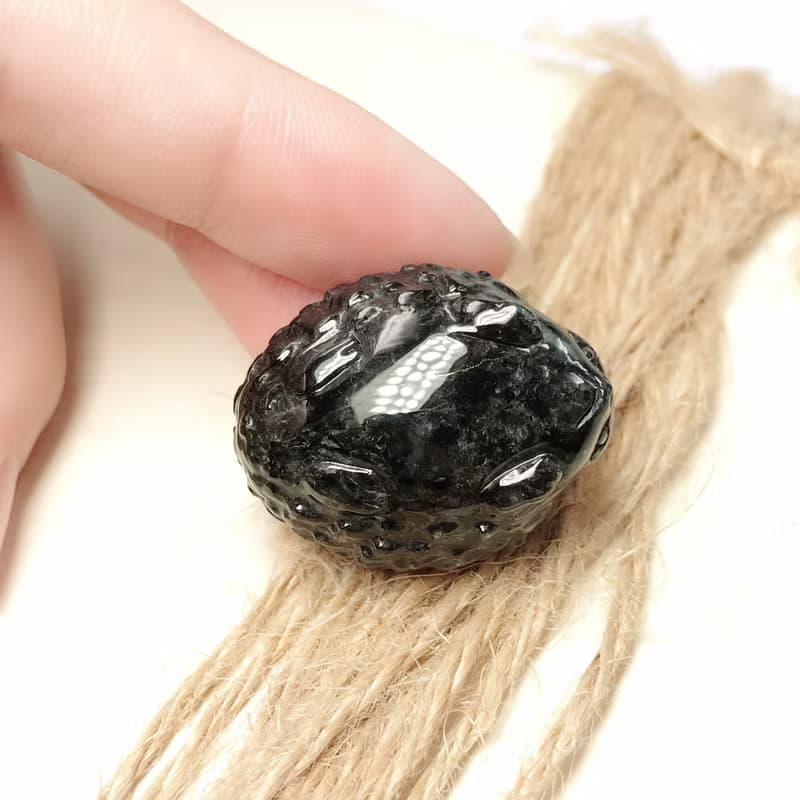 烏雞翡翠刺蝟| 天然緬甸玉A貨翡翠| 送禮