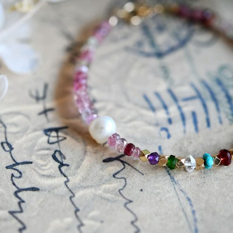 10種類天然石のカラフルブレスレット 10月誕生石　ピンク系