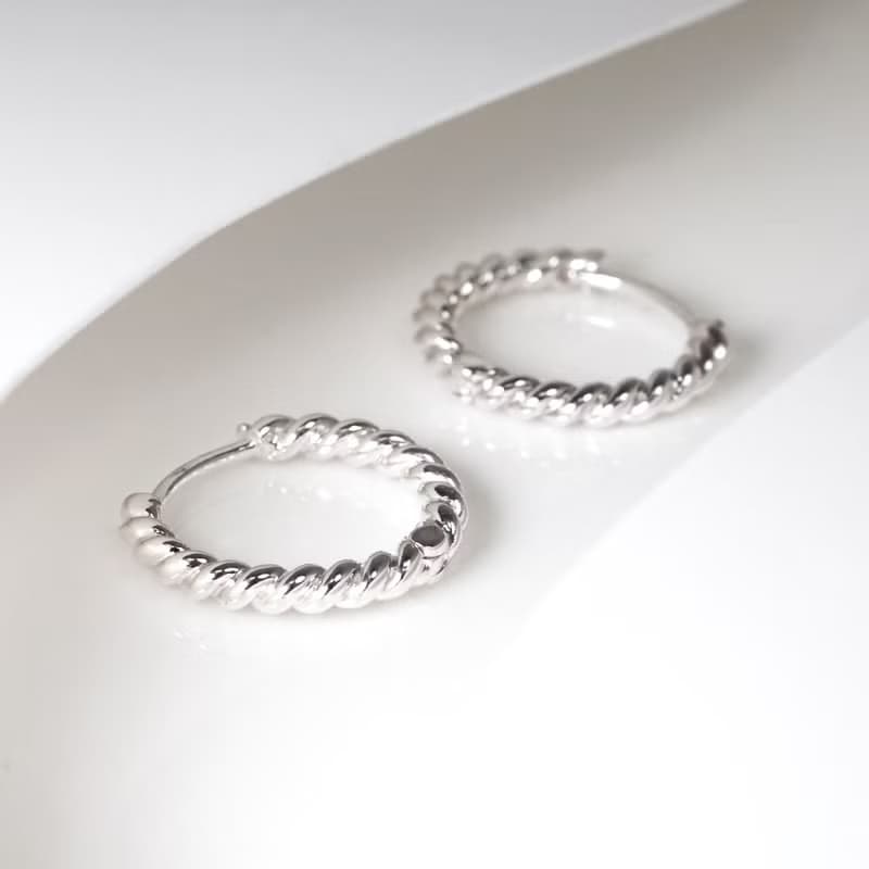 純銀 麻花設計 易扣耳環 925純銀耳環 女生耳環 男生耳環