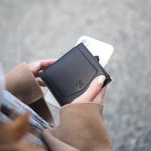 Hannah (Black) : Small leather short wallet, folded wallet, Mini wallet