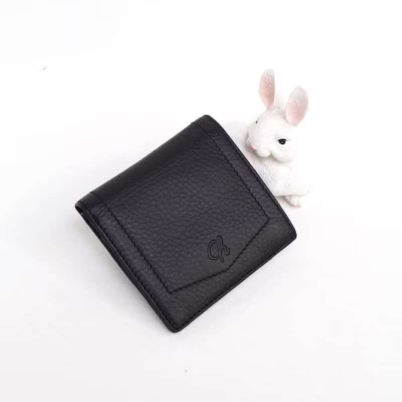 Hannah (Black) : Small leather short wallet, folded wallet, Mini wallet