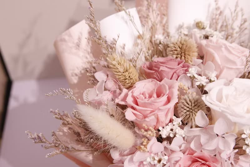 【中型永生玫瑰花束】— 夢幻少女粉花束