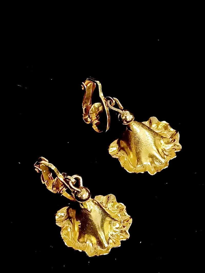 vintage jewelry  古董奧地利垂墜水仙花 夾式耳環