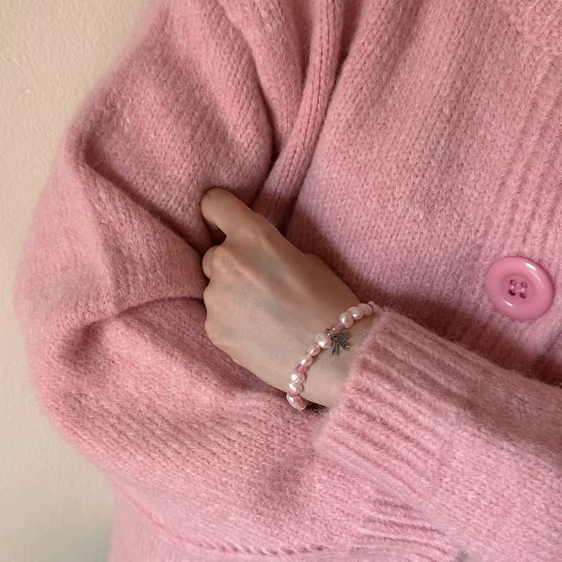 PALE PINK PEARL BRACELET